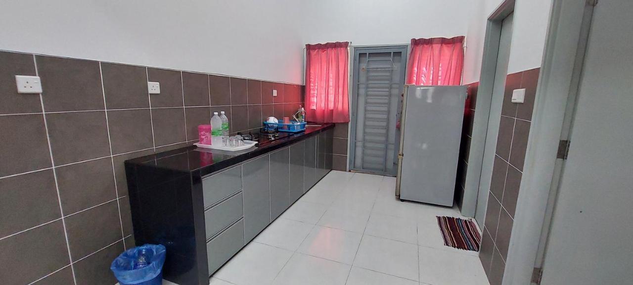 Hud Hud Apartment *