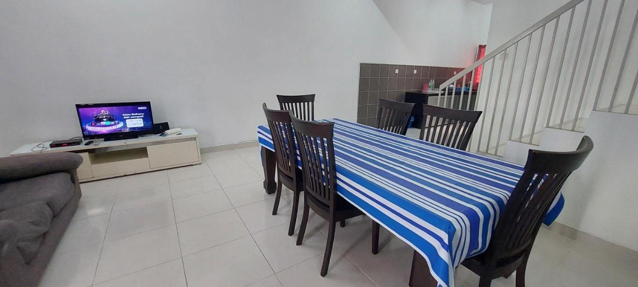Hud Hud Apartment *